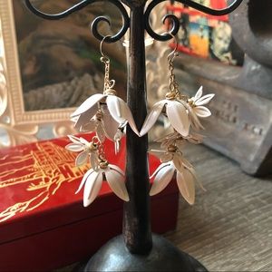 👗3 for $20👚: Gorgeous Torrid Flower Earrings